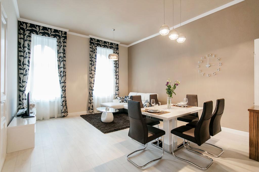 Parliment Luxury Apartment Budapest Ruang foto